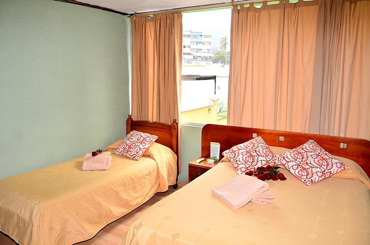 Hostal Terra 2 - El Condado Quito Dış mekan fotoğraf